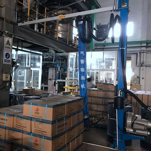 岩西移动式50kg纸箱搬运码垛气管吸吊机,真空吸盘吊具vel160图片/高清